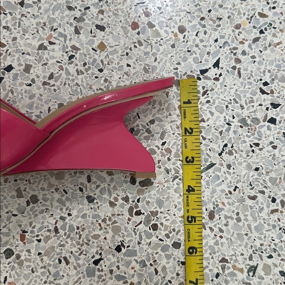 EUC Reformation hot pink Enya wedge sandal 9 - Picture 3 of 7